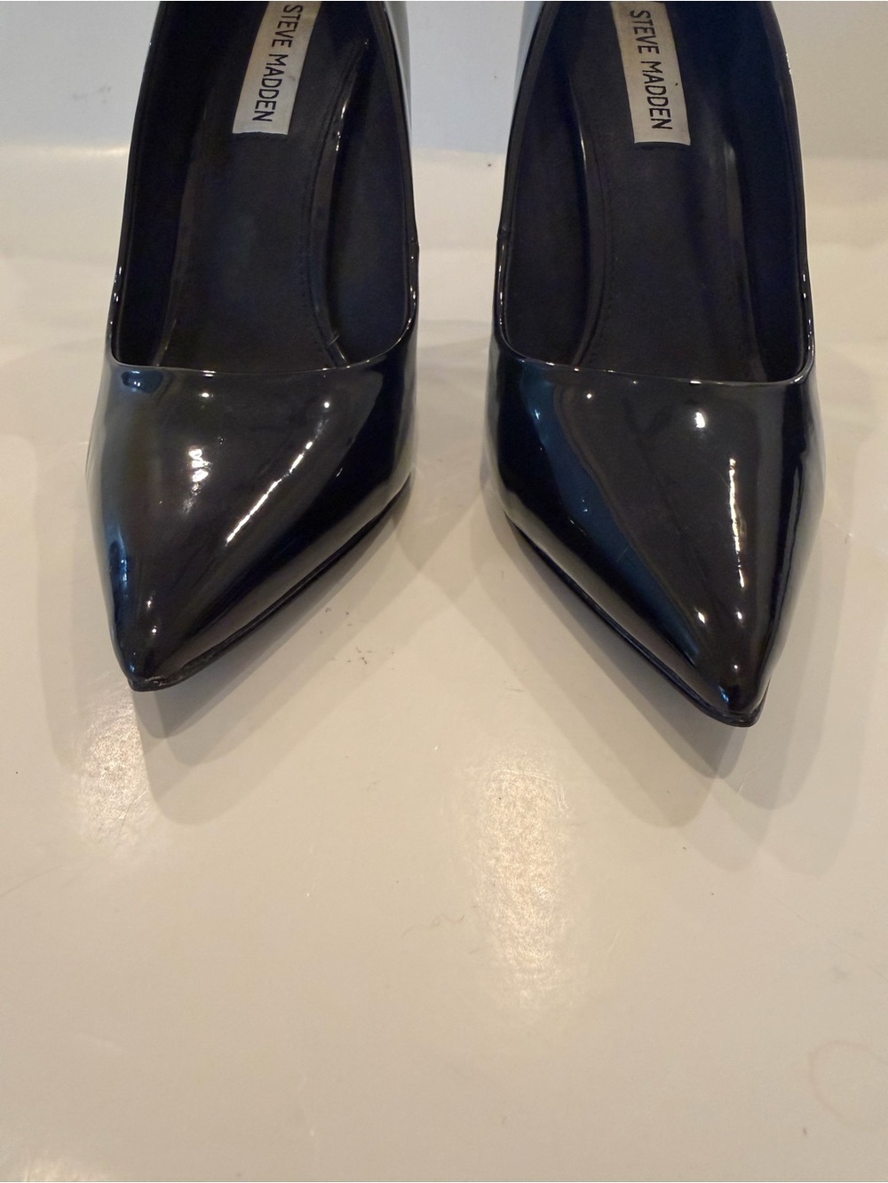 Steve Madden Black Patent Pointed-Toe Pumps Size 8 - Picture 3 of 13